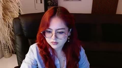Snapshot of crimson_tati chatting on February 2025 07:34:01 AM Tatiana online show from February 2025 07:34:01 AM