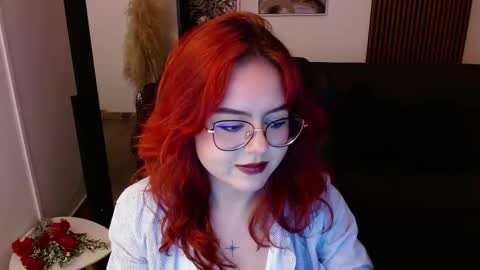 Snapshot of crimson_tati chatting on February 2025 07:17:02 PM Tatiana online show from February 2025 07:17:02 PM