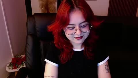 Snapshot of crimson_tati chatting on March 2025 04:13:01 AM Tatiana online show from March 2025 04:13:01 AM