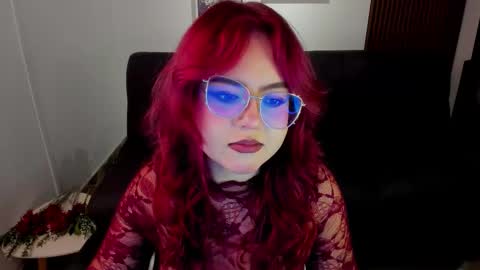 Snapshot of crimson_tati chatting on September 2025 04:12:02 AM Tatiana online show from September 2025 04:12:02 AM