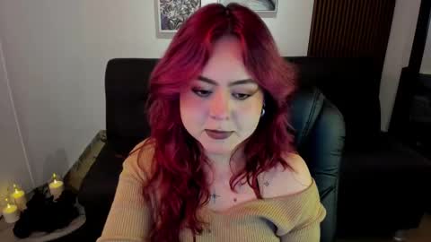 Snapshot of crimson_tati chatting on October 2025 03:04:02 AM Tatiana online show from October 2025 03:04:02 AM