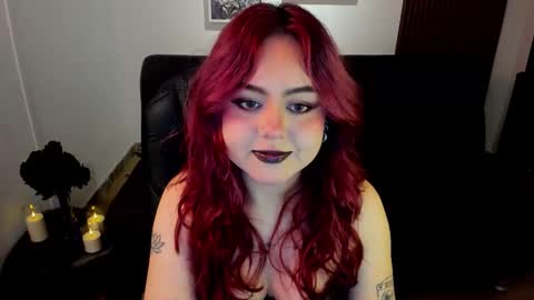 Snapshot of crimson_tati chatting on October 2025 03:59:02 AM Tatiana online show from October 2025 03:59:02 AM