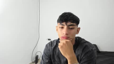 Snapshot of cris1260 chatting on February 2025 09:24:02 PM Cristian online show from February 2025 09:24:02 PM