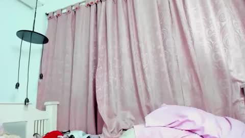 Snapshot of cris_dulce chatting on May 2026 07:41:01 PM cris_dulce online show from May 2026 07:41:01 PM