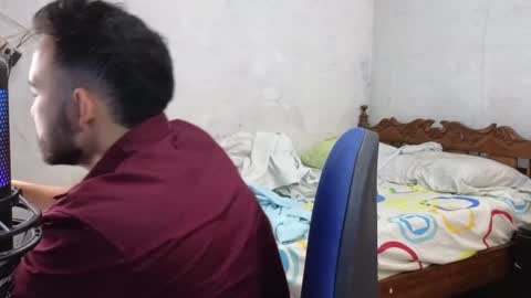 Snapshot of cris_simons chatting on December 2024 10:25:02 PM cris_simons online show from December 2024 10:25:02 PM