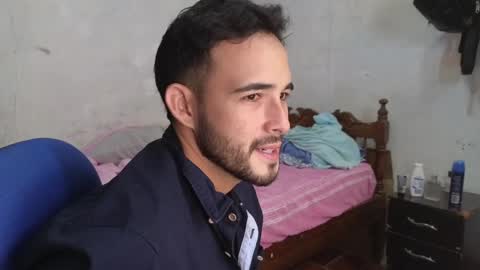 Snapshot of cris_simons chatting on February 2025 04:37:02 AM cris_simons online show from February 2025 04:37:02 AM