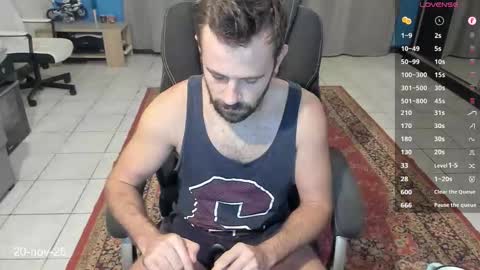 Criss online show from November 2025 04:12:01 AM