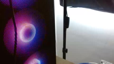 Snapshot of cristal541658 chatting on January 2026 02:20:01 PM cristal541658 online show from January 2026 02:20:01 PM