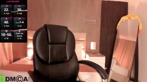 cristal__adams online show from April 2026 12:05:02 PM