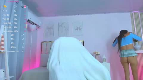 Cristal  online show from September 2025 12:43:02 AM