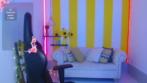 Cristal online show from January 2025 11:48:01 PM