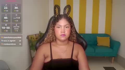 Cristal online show from November 2025 12:31:01 AM