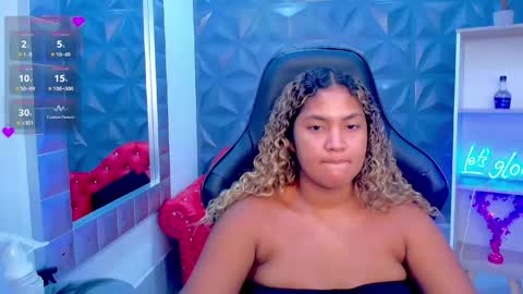 Cristal online show from May 2026 12:39:01 AM