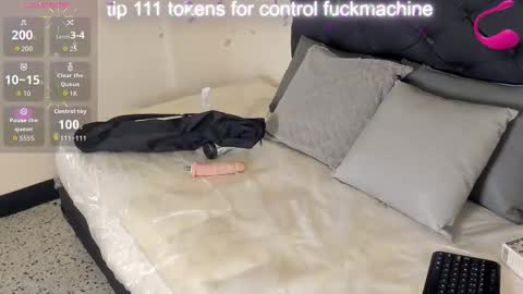 cristale69 online show from February 2026 07:01:02 PM