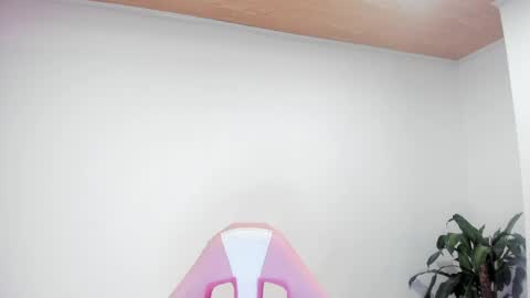 sofia online show from March 2026 09:14:01 PM