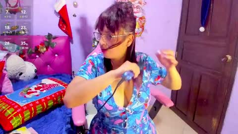 Snapshot of cristaln07 chatting on January 2025 12:11:01 AM Natis online show from January 2025 12:11:01 AM