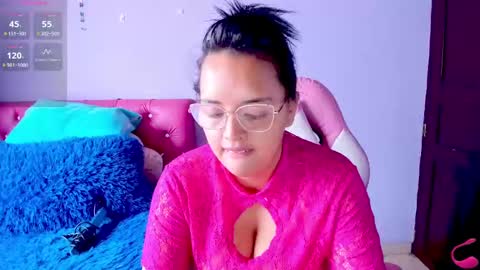 Snapshot of cristaln07 chatting on September 2025 12:29:01 PM Natis online show from September 2025 12:29:01 PM
