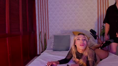 Snapshot of cristianblaze_pamelareal chatting on May 2026 01:03:02 AM Cris Pame online show from May 2026 01:03:02 AM