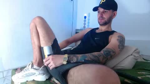 Snapshot of cristianhot125 chatting on June 2026 11:38:02 PM cristianhot125 online show from June 2026 11:38:02 PM