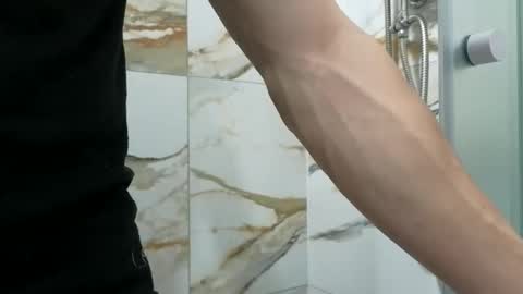 CristianoHailey online show from April 2026 09:37:02 PM