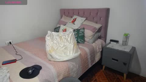 cristina online show from December 2024 09:58:02 PM