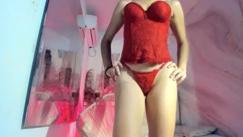 Cris  online show from March 2026 07:06:01 PM