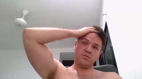 cristopher3042 online show from April 2026 11:37:02 PM