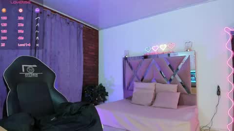 Snapshot of cristy_tay chatting on April 2026 01:41:02 PM cristy_tay online show from April 2026 01:41:02 PM