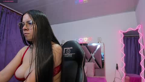 Snapshot of cristy_tay chatting on May 2026 11:38:01 AM cristy_tay online show from May 2026 11:38:01 AM