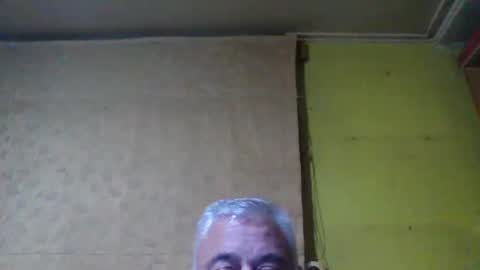 Snapshot of crmperez chatting on September 2025 10:48:01 PM crmperez online show from September 2025 10:48:01 PM