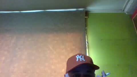 Snapshot of crmperez chatting on October 2025 08:19:01 PM crmperez online show from October 2025 08:19:01 PM