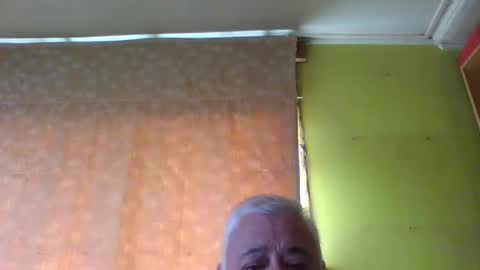 Snapshot of crmperez chatting on March 2026 06:27:02 PM crmperez online show from March 2026 06:27:02 PM