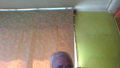 Snapshot of crmperez chatting on March 2026 06:12:02 PM crmperez online show from March 2026 06:12:02 PM
