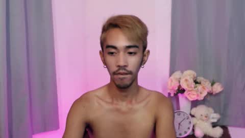 crocodale online show from October 2025 02:40:01 PM