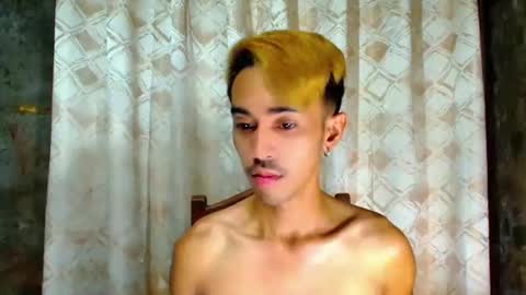 crocodale online show from December 2025 02:12:02 PM