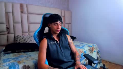 Croy online show from March 2026 04:32:02 PM