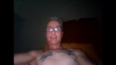 Snapshot of crucut80 chatting on December 2024 09:52:01 PM Crucut online show from December 2024 09:52:01 PM