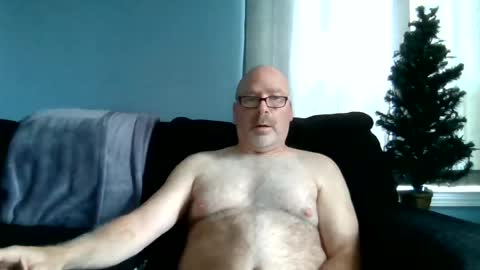 Snapshot of cruising_guy chatting on June 2026 12:25:01 PM fun guy online show from June 2026 12:25:01 PM
