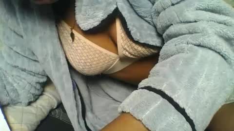 crush069 online show from October 2025 05:51:01 AM