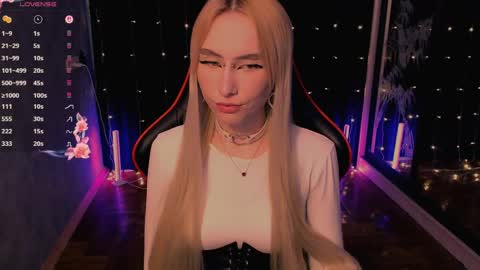 Snapshot of crybambi chatting on April 2026 07:44:01 AM crybambi online show from April 2026 07:44:01 AM