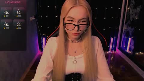 Snapshot of crybambi chatting on May 2026 07:39:01 AM crybambi online show from May 2026 07:39:01 AM