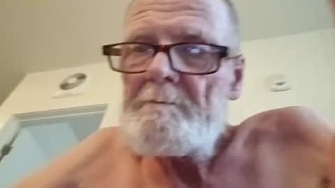 Snapshot of cryptologist630129 chatting on June 2026 12:45:02 AM cryptologist630129 online show from June 2026 12:45:02 AM
