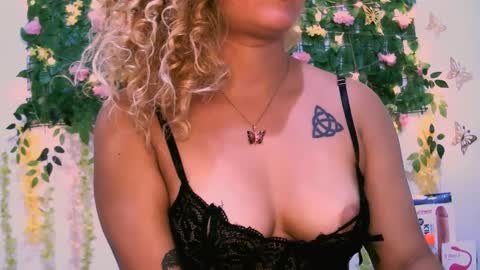 crysrus online show from March 2025 12:21:01 AM