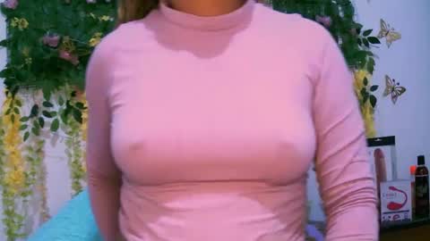 crysrus online show from September 2025 01:09:01 AM