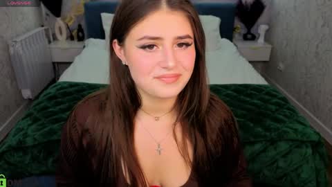 Crystal  Lacee online show from May 2026 09:03:01 AM