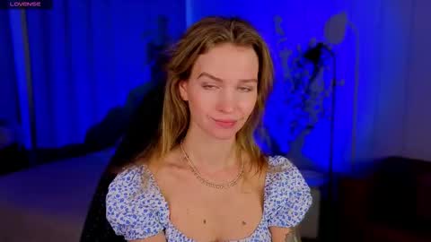 Snapshot of crystal_kris chatting on March 2026 05:35:02 AM Kristina online show from March 2026 05:35:02 AM