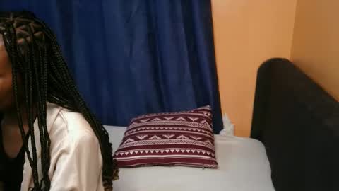 lisa online show from November 2025 07:52:02 PM