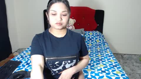 Snapshot of crystal_milkmature chatting on February 2025 11:16:02 PM   Crystal  Milf online show from February 2025 11:16:02 PM