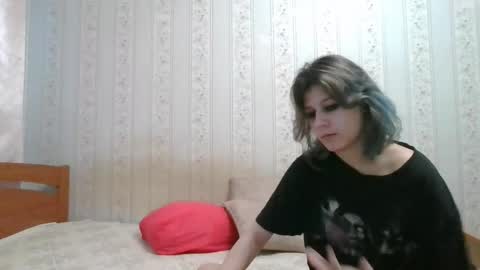 Snapshot of crystal_porn_love chatting on December 2024 11:49:01 AM Crystal and Marcl online show from December 2024 11:49:01 AM