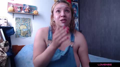 Crystal shadow online show from November 2025 02:10:01 PM